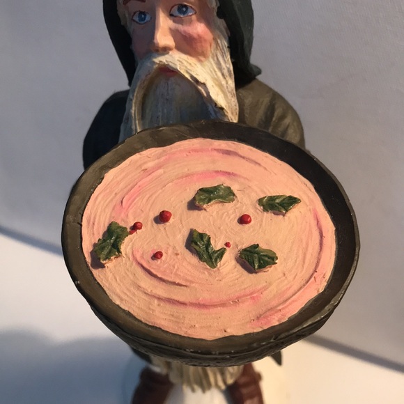 Duncan Royale Wassail figurine - Picture 3 of 7